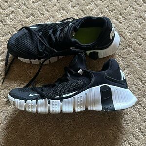 Nike Metcon Women’s Black White
